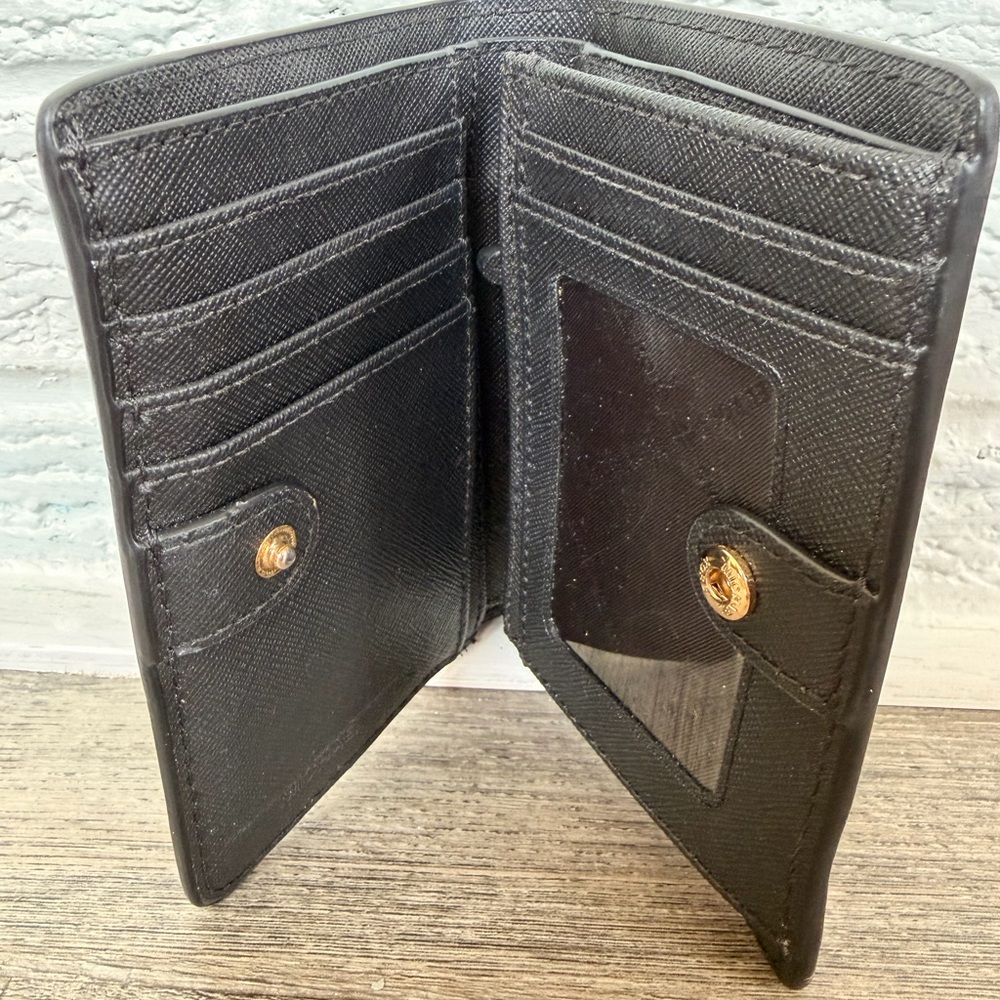 Michael Kors Black Leather Compact Wallet with Gold Logo - Picture 4 of 4